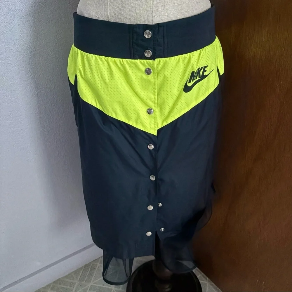 NIKE x SACAI sz L Windrunner Skirt Navy Blue Green Volt #717221 Nikelab